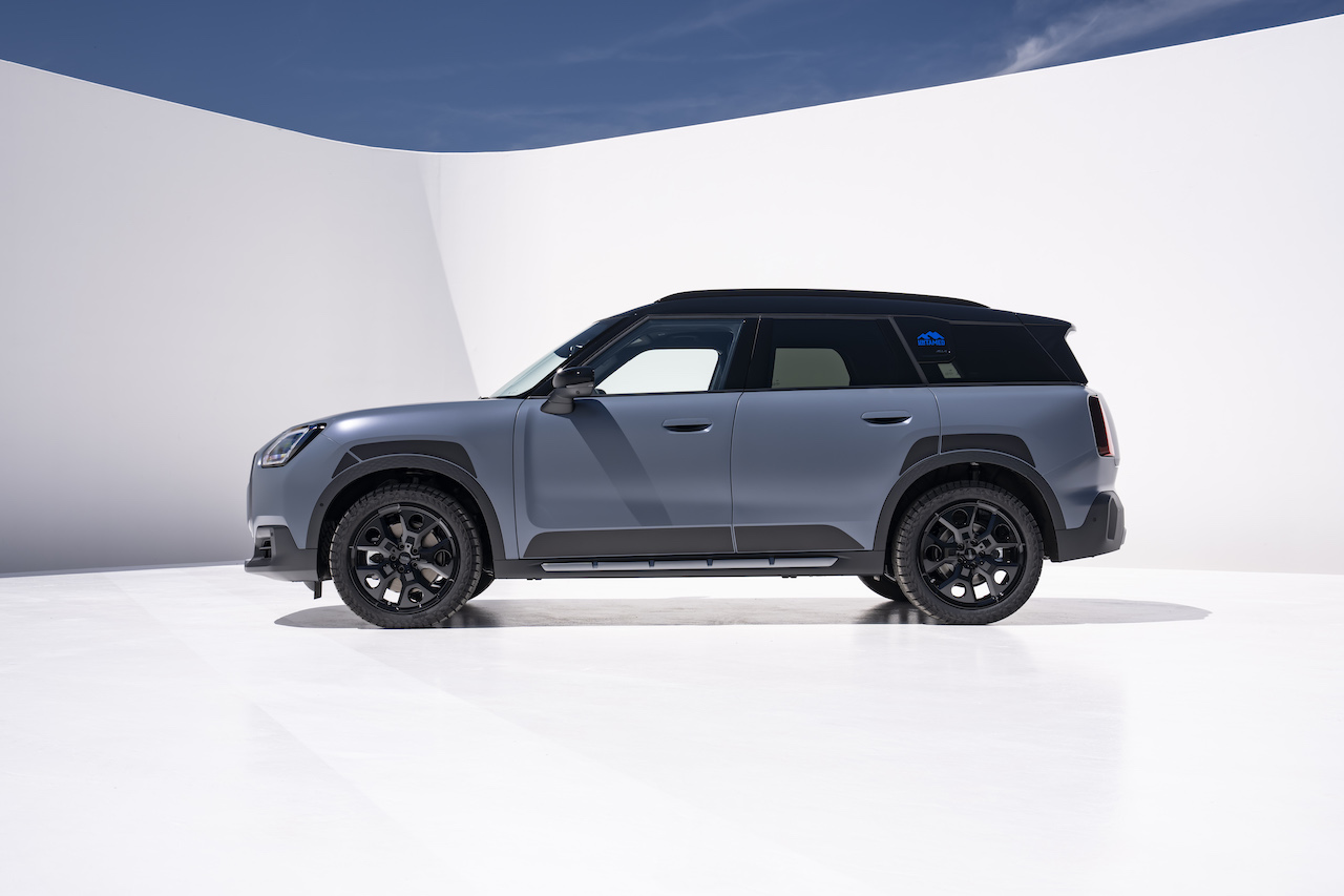 P90654843_highRes_mini-countryman-s-al